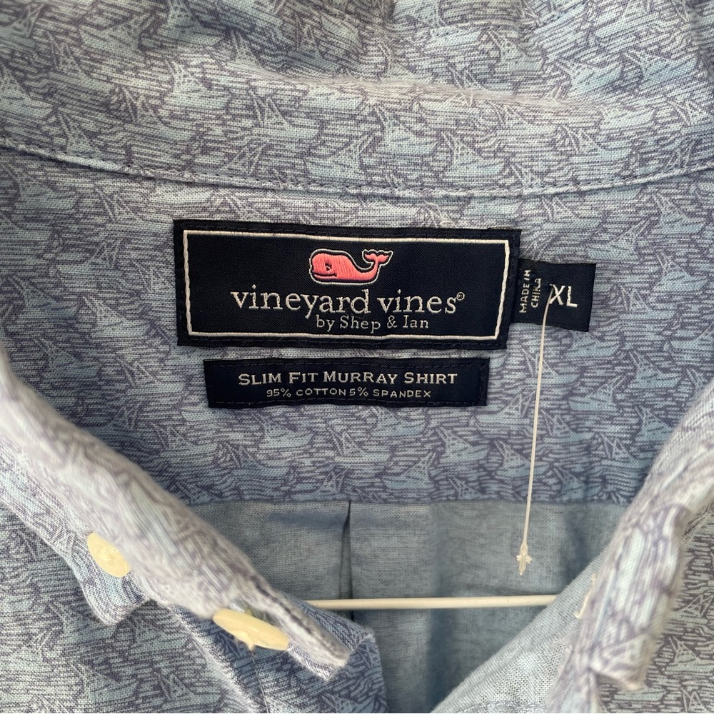 🔻LAST CHANCE🔻 VINEYARD VINES Men’s Slim Fit Murray Shirt in Blue Boat Print - Picture 2 of 6